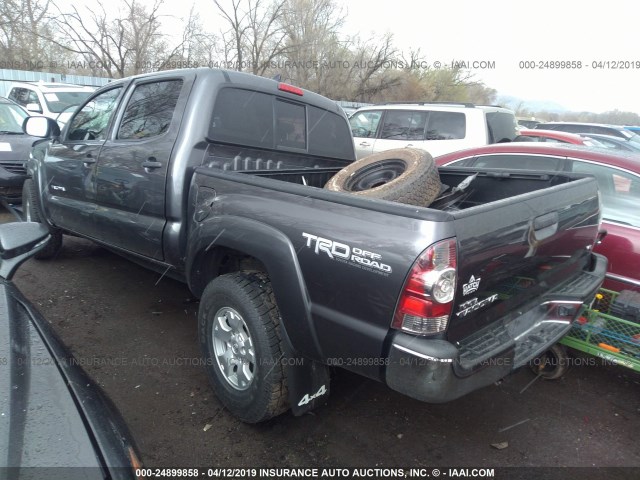 5TFLU4EN8CX046488 - 2012 TOYOTA TACOMA DOUBLE CAB 灰色 照片 3