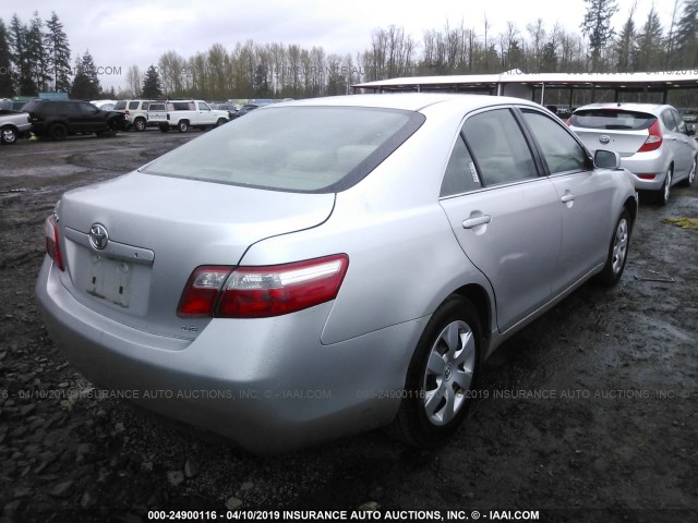 4T4BE46K69R108950 - 2009 TOYOTA CAMRY SE/LE/XLE SILVER photo 4