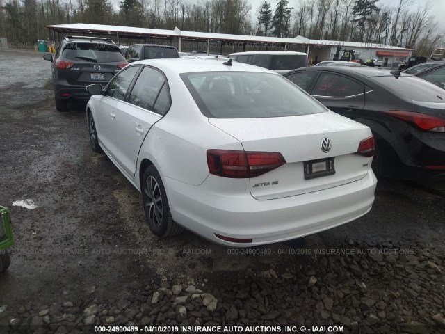 3VWDB7AJ2HM379794 - 2017 VOLKSWAGEN JETTA SE WHITE photo 3