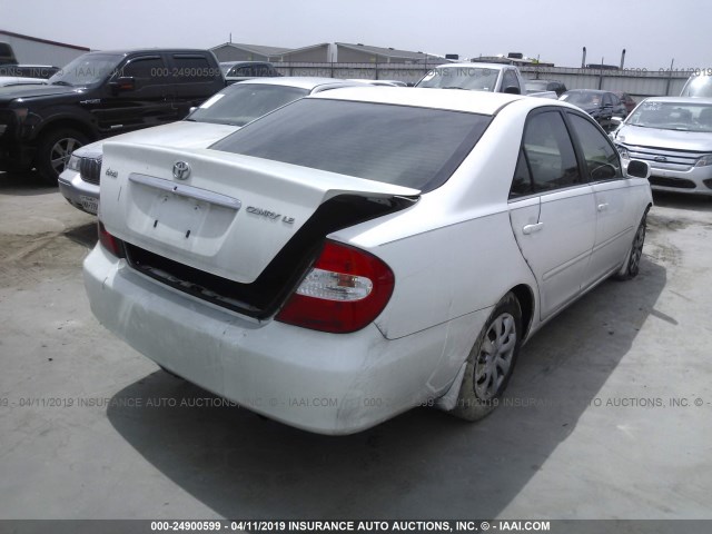 JTDBE32K020107210 - 2002 TOYOTA CAMRY LE/XLE/SE WHITE photo 4