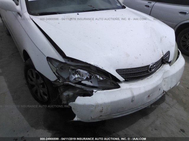 JTDBE32K020107210 - 2002 TOYOTA CAMRY LE/XLE/SE WHITE photo 6