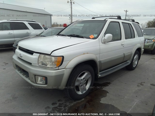 JNRDR07Y61W106504 - 2001 INFINITI QX4 WHITE photo 2