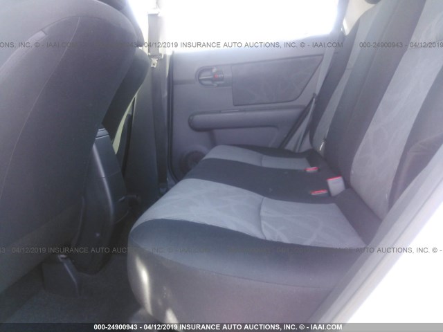 JTLZE4FE6EJ054881 - 2014 TOYOTA SCION XB 白色 照片 8