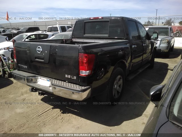 1N6AA07A05N558423 - 2005 NISSAN TITAN XE/SE/LE BLACK photo 4