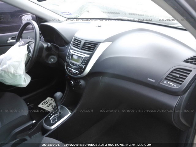 KMHCT5AEXDU066657 - 2013 HYUNDAI ACCENT GLS/GS BROWN photo 5