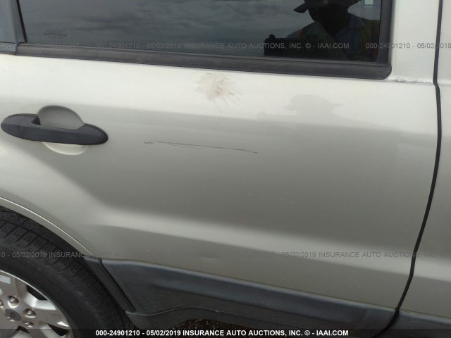 1FMYU03185KB35276 - 2005 FORD ESCAPE XLT BEIGE photo 6