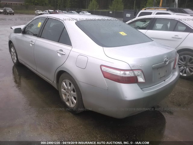 JTNBB46K573011230 - 2007 TOYOTA CAMRY NEW GENERAT HYBRID SILVER photo 3