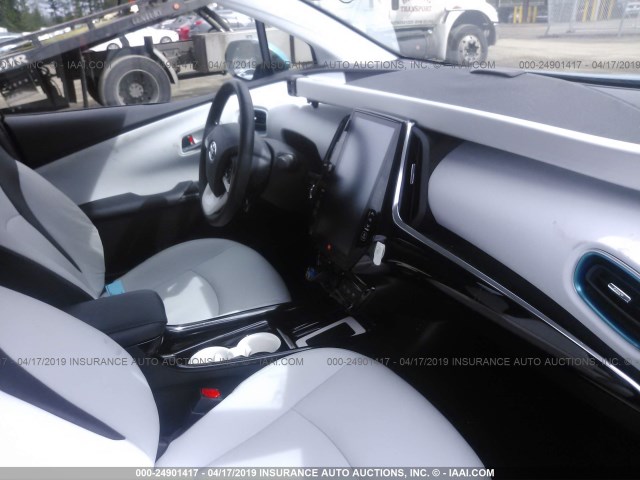 JTDKARFP7H3003924 - 2017 TOYOTA PRIUS PRIME  BLUE photo 5