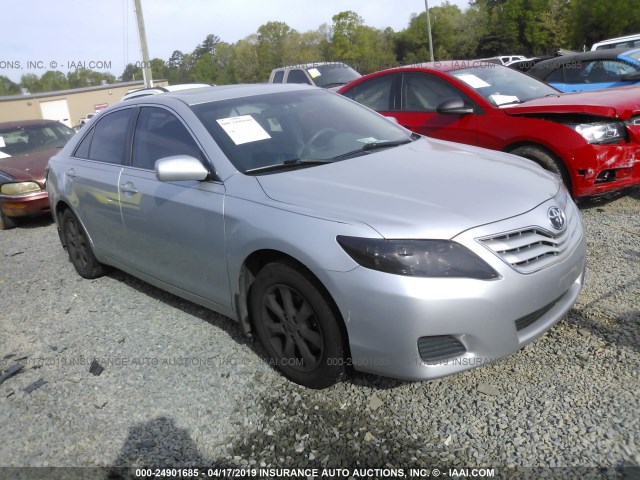 4T1BF3EK9AU038948 - 2010 TOYOTA CAMRY SE/LE/XLE SILVER photo 1