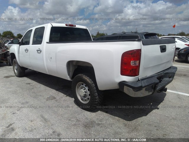 1GCHC43K39F101591 - 2009 CHEVROLET SILVERADO C2500 HEAVY DUTY WHITE photo 3