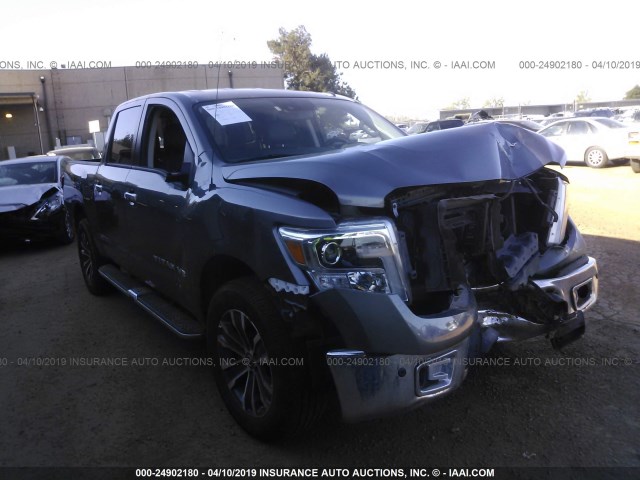 1N6AA1E57JN528308 - 2018 NISSAN TITAN SV/SL/PRO-4X/PLAT RES GRAY photo 1