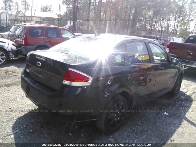 1FAHP34N38W105572 - 2008 FORD FOCUS S/SE BLACK photo 4