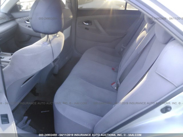 4T4BE46K38R023904 - 2008 TOYOTA CAMRY CE/LE/XLE/SE SILVER photo 8