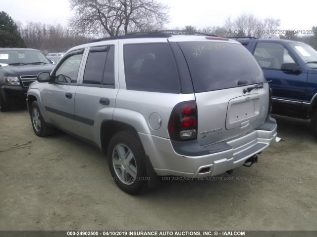 1GNDT13SX52316049 - 2005 CHEVROLET TRAILBLAZER LS/LT SILVER photo 3