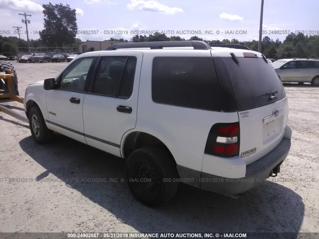 1FMEU62EX6UB73012 - 2006 FORD EXPLORER XLS WHITE photo 3