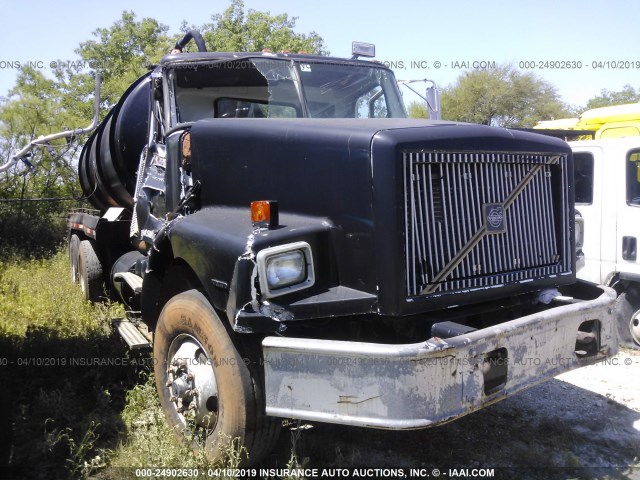 4V5JC2HE4YN869125 - 2000 VOLVO CONVENTIONAL WG BLACK photo 1