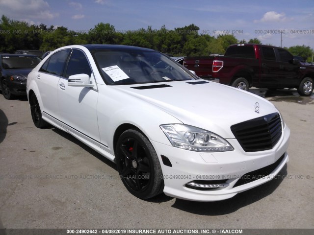 WDDNG8GB4AA330121 - 2010 MERCEDES-BENZ S 550 4MATIC WHITE photo 1