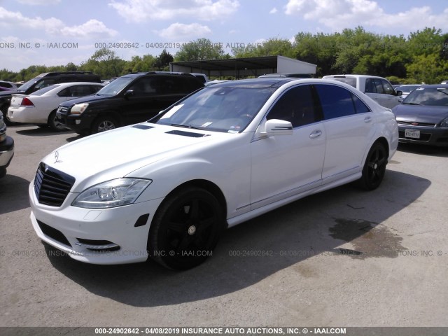 WDDNG8GB4AA330121 - 2010 MERCEDES-BENZ S 550 4MATIC WHITE photo 2
