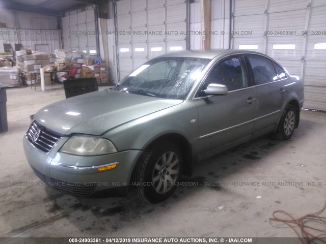 WVWMD63B63P450480 - 2003 VOLKSWAGEN PASSAT GL GREEN photo 2