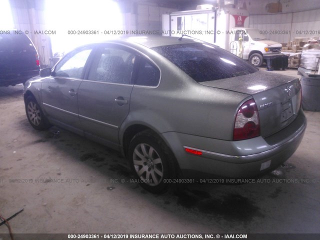 WVWMD63B63P450480 - 2003 VOLKSWAGEN PASSAT GL GREEN photo 3