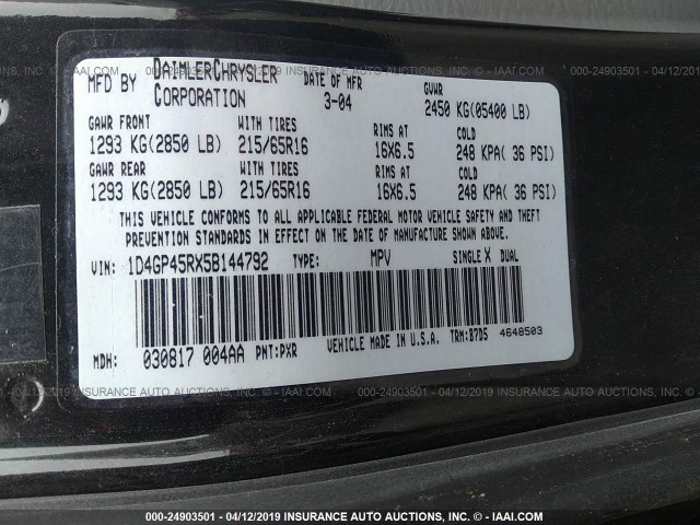 1D4GP45RX5B144792 - 2005 DODGE CARAVAN SXT BLACK photo 9