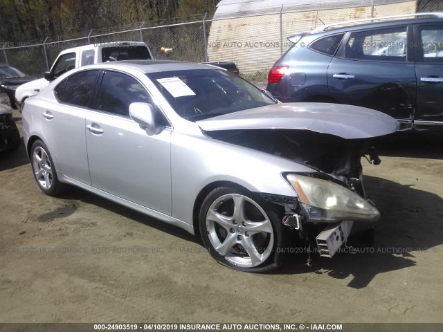 JTHBE262582015137 - 2008 LEXUS IS 350 SILVER photo 1