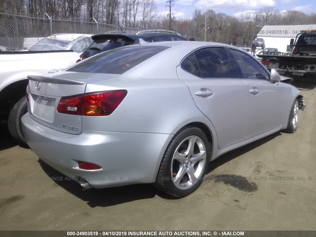 JTHBE262582015137 - 2008 LEXUS IS 350 SILVER photo 4