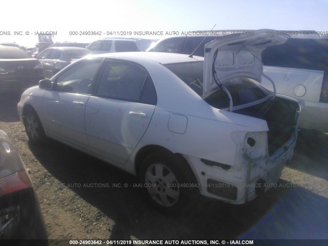 1NXBR32E88Z040660 - 2008 TOYOTA COROLLA CE/LE/S WHITE photo 3