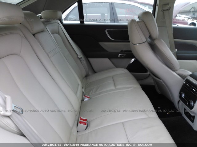 1LN6L9NP7H5631396 - 2017 LINCOLN CONTINENTAL RESERVE Weiß Foto 8