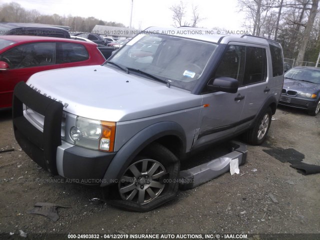 SALAD254X5A318718 - 2005 LAND ROVER LR3 SE SILVER photo 2