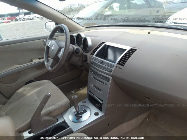 1N4BA41E35C860428 - 2005 NISSAN MAXIMA SE/SL WHITE photo 5