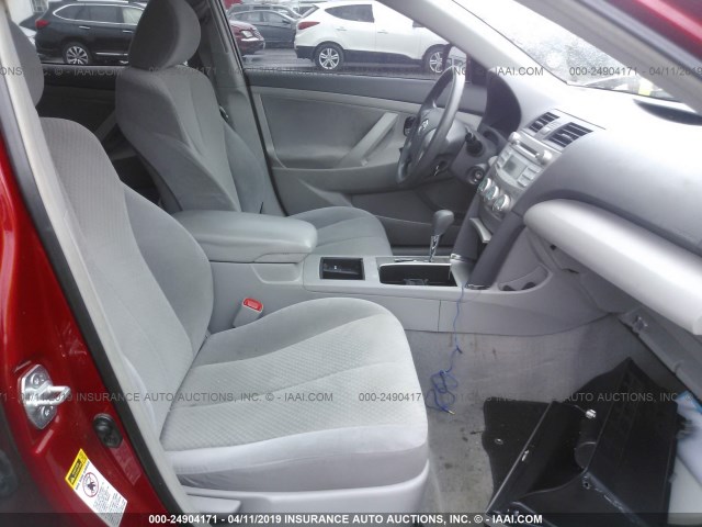4T1BE46KX7U132286 - 2007 TOYOTA CAMRY NEW GENERAT CE/LE/XLE/SE RED photo 5