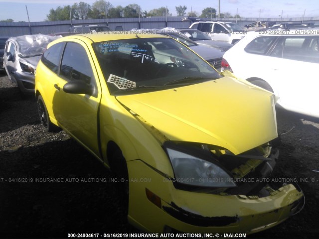 3FAFP31N65R144005 - 2005 FORD FOCUS ZX3 YELLOW photo 1