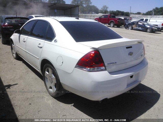 2G1WD58CX81223214 - 2008 CHEVROLET IMPALA SUPER SPORT WHITE photo 3