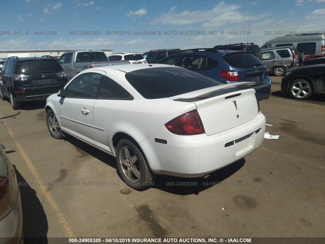 1G2AL18FX87128974 - 2008 PONTIAC G5 WHITE photo 3