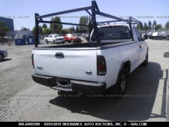 1FTDF1720VKA23903 - 1997 FORD F150 WHITE photo 4