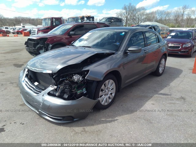 1C3CCBAB7DN642292 - 2013 CHRYSLER 200 LX GRAY photo 2