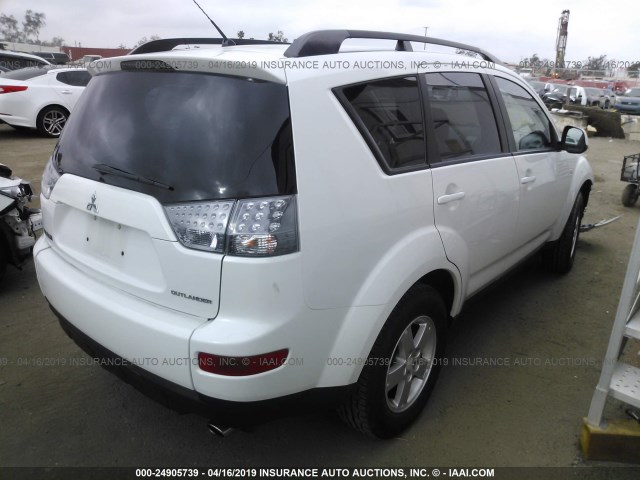 JA4LS21W78Z005641 - 2008 MITSUBISHI OUTLANDER ES WHITE photo 4