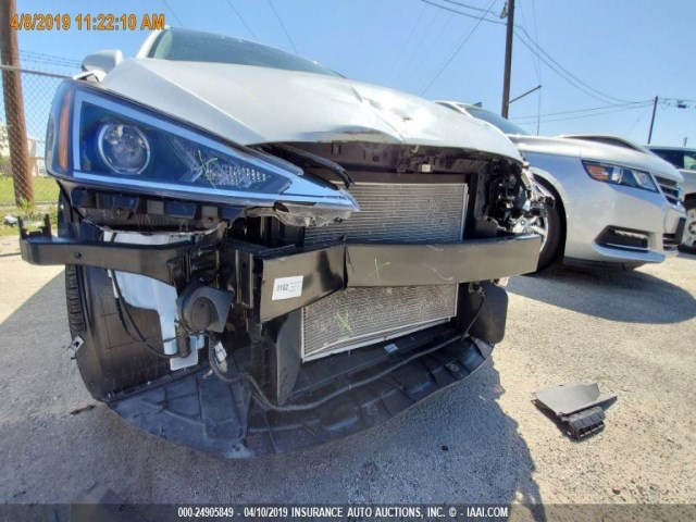 5NPD84LF8KH406373 - 2019 HYUNDAI ELANTRA SEL/VALUE/LIMITED WHITE photo 15