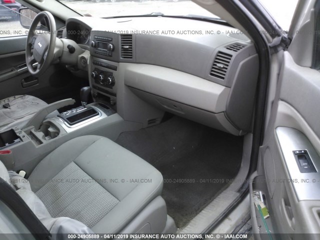 1J8GR48K27C500227 - 2007 JEEP GRAND CHEROKEE LAREDO/COLUMBIA/FREEDOM 棕色 照片 5