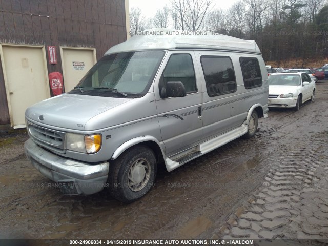 1FDRE14L5YHA42529 - 2000 FORD ECONOLINE E150 VAN SILVER photo 2