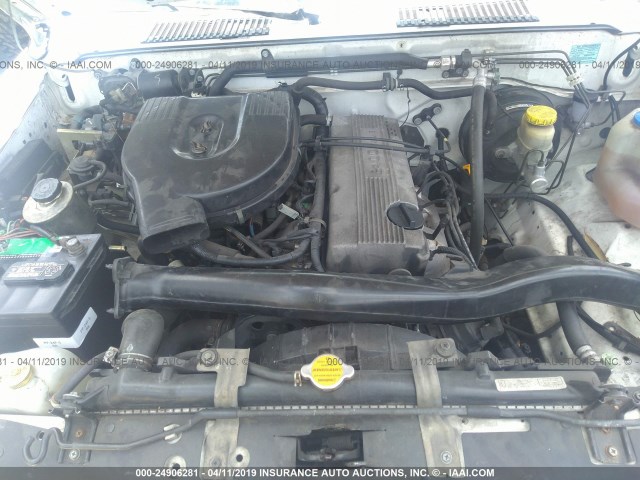 1N6SD11S2VC390461 - 1997 NISSAN TRUCK XE WHITE photo 10