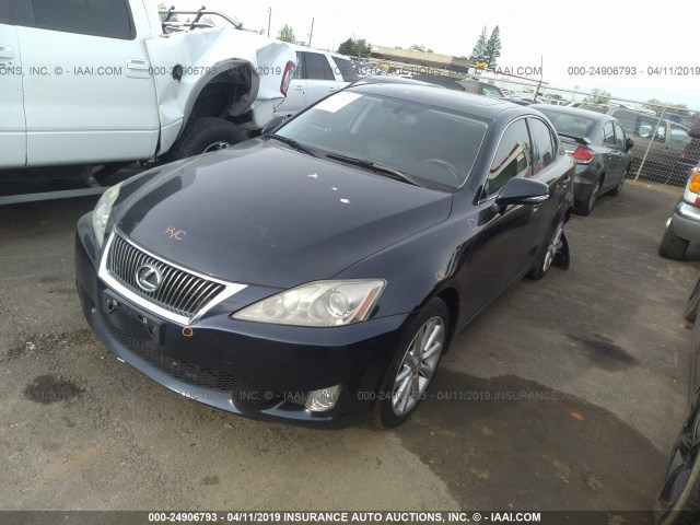 JTHCF5C24A2034680 - 2010 LEXUS IS 250 BLUE photo 2