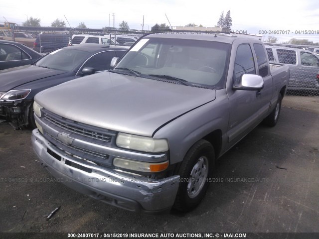 2GCEC19T811187610 - 2001 CHEVROLET SILVERADO C1500 GOLD photo 2