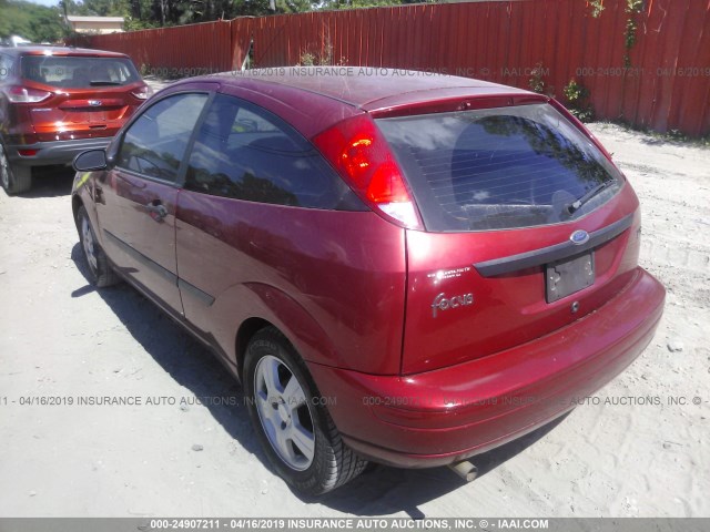 3FAFP31Z63R177571 - 2003 FORD FOCUS ZX3 RED photo 3