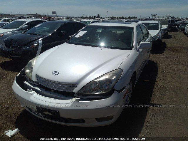 JTHBF30G920044392 - 2002 LEXUS ES 300 WHITE photo 2