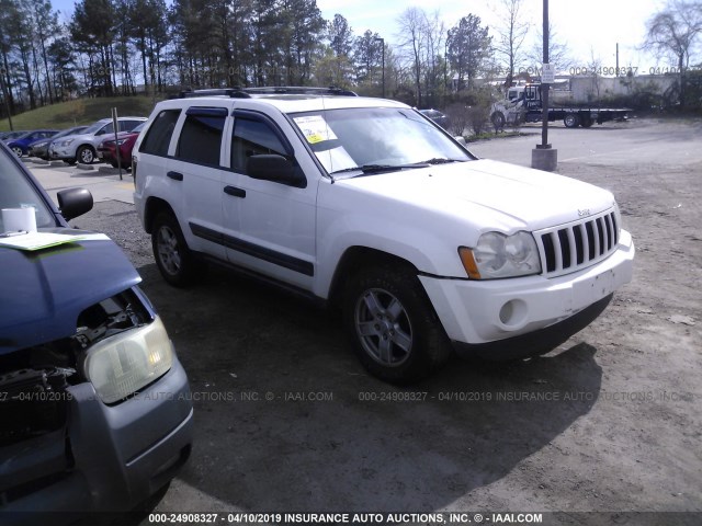 1J4HR48N35C517034 - 2005 JEEP GRAND CHEROKEE LAREDO/COLUMBIA/FREEDOM 白色 照片 1