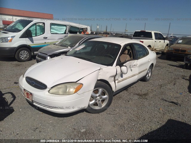 1FAFP55U31A117720 - 2001 FORD TAURUS SES WHITE photo 4