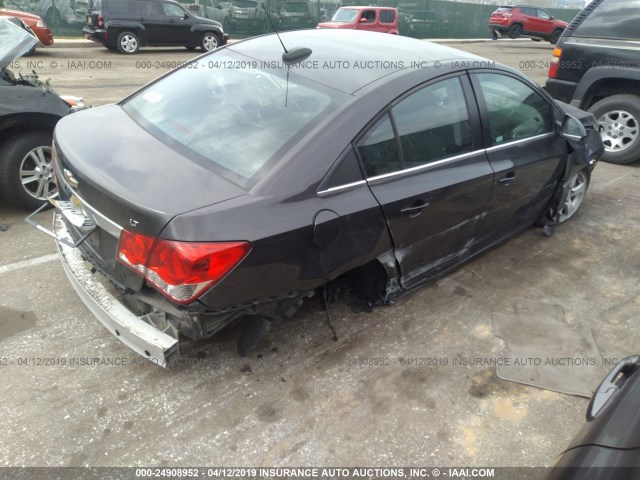 1G1PE5SB2G7157874 - 2016 CHEVROLET CRUZE LIMITED LT BLACK photo 4