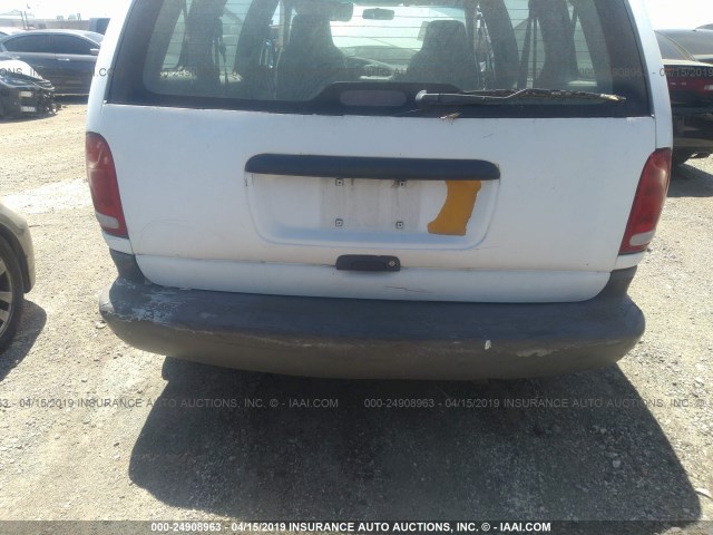 2B4GP2533YR868839 - 2000 DODGE CARAVAN WHITE photo 6